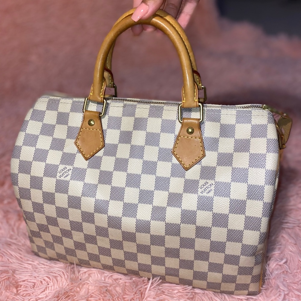 Louis Vuitton Damier Speedy 30